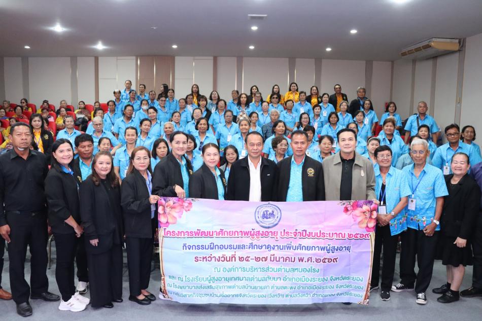 เทศบาลตำบลทับมา ต้อนรับคณะศึกษาดูงานจากเทศบาลเมืองกาฬสินธุ์ และองค์การบริหารส่วนตำบลหนองโรง