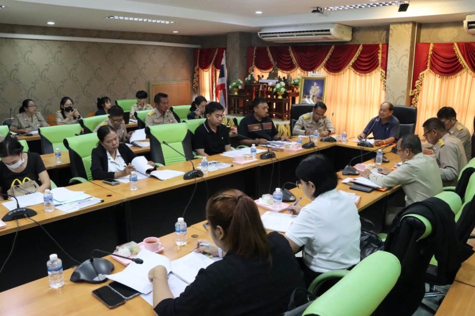 เทศบาลตำบลทับมา ร่วมประชุมคณะกรรมการสมาคมผู้ปกครองและครูโรงเรียนอนุบาลทับมา ประจำปี 2569 ครั้งที่ 1/2569