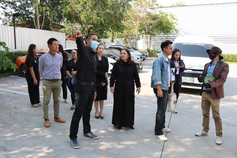 เทศบาลตำบลทับมา ลงพื้นที่ตรวจสอบอาคารเพื่อออกใบรับรองการก่อสร้างอาคาร ดัดแปลง หรือเคลื่อนย้ายอาคาร (อ.5)